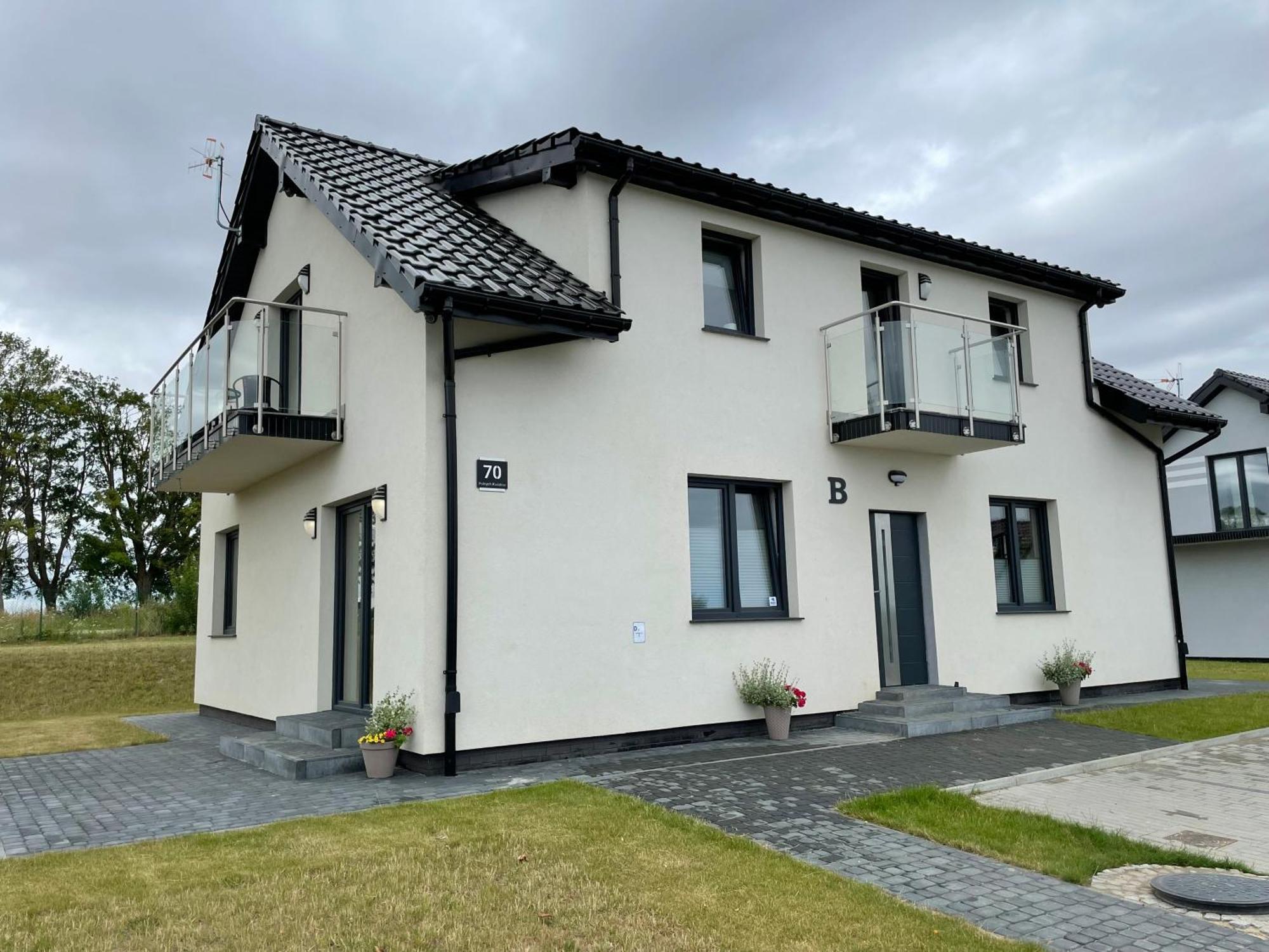 Apartamenty Pod Sosnami Sarbinowo Exterior photo